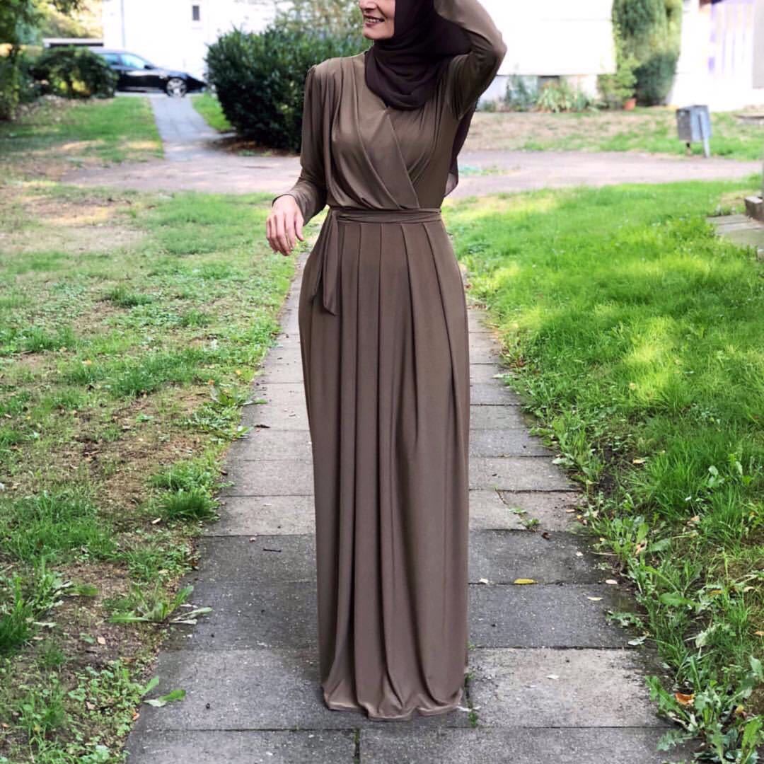 Women's V-neck Tie-up Pleated Abaya