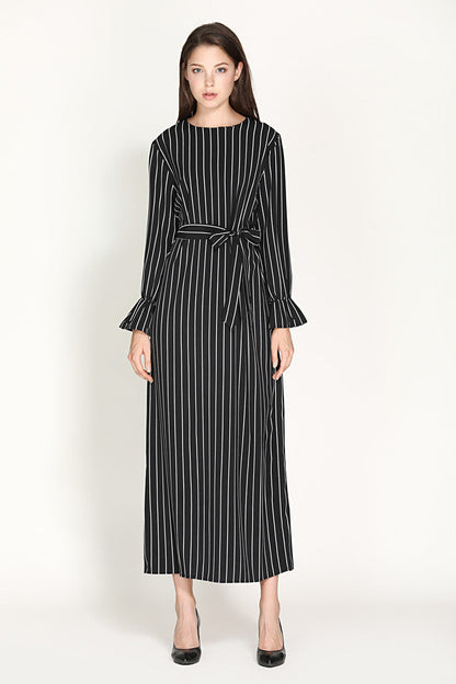 Women‘s Striped Flared Sleeve Dress