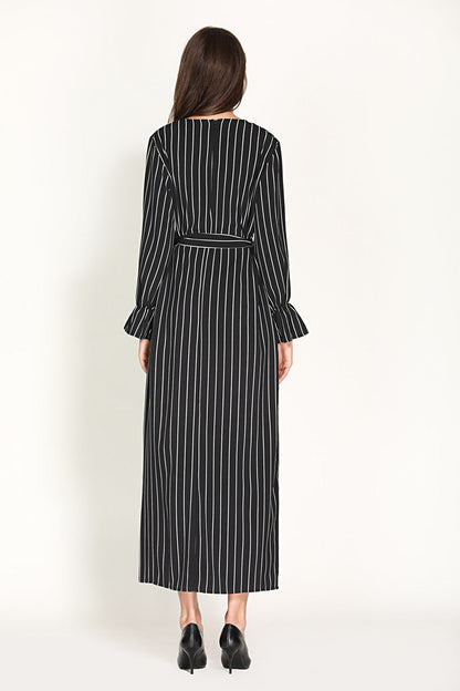 Women‘s Striped Flared Sleeve Dress