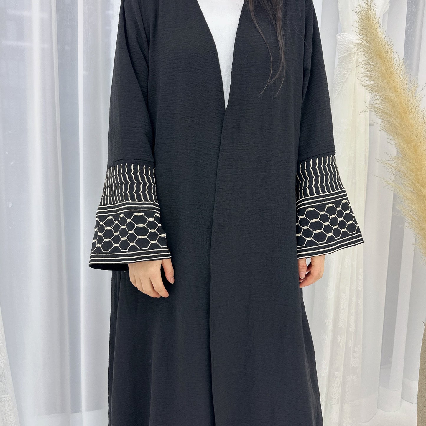 Women's Embroidered Fringed Modest Robe