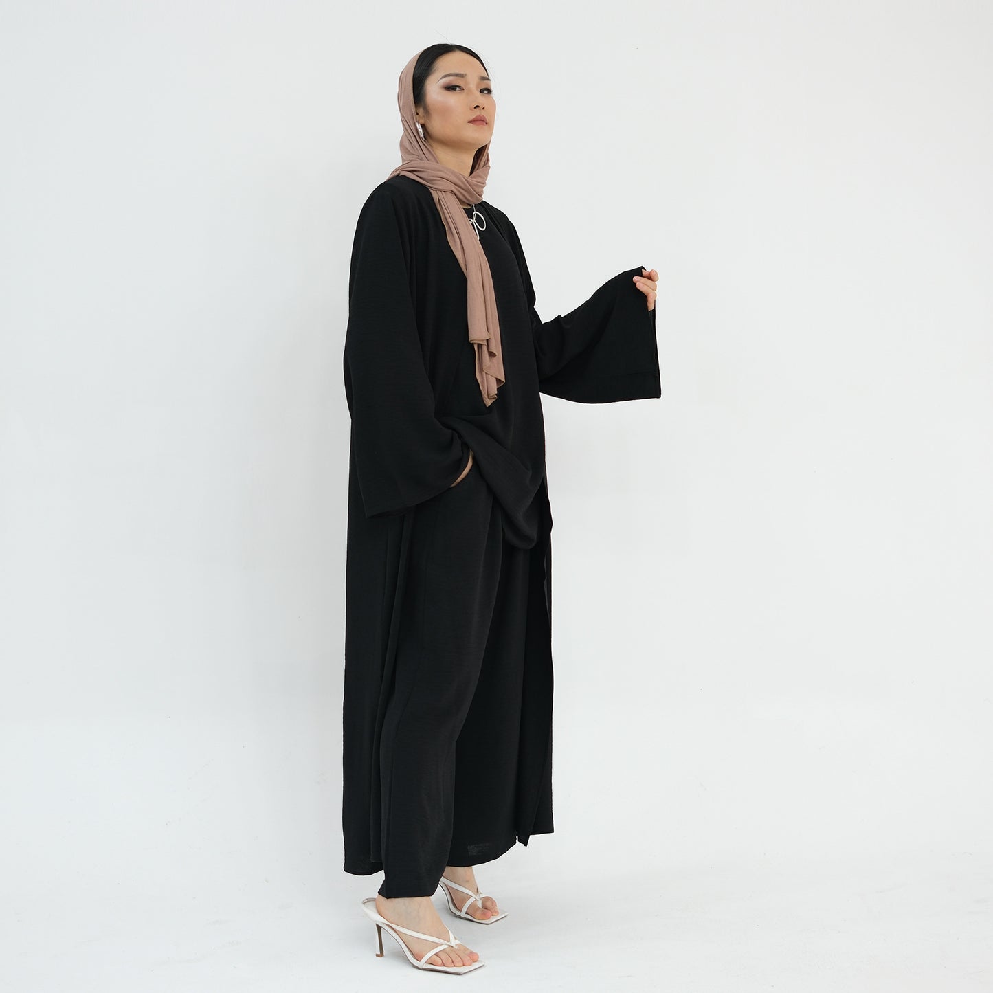 Women's Modest Three-piece Top And Pants Suit