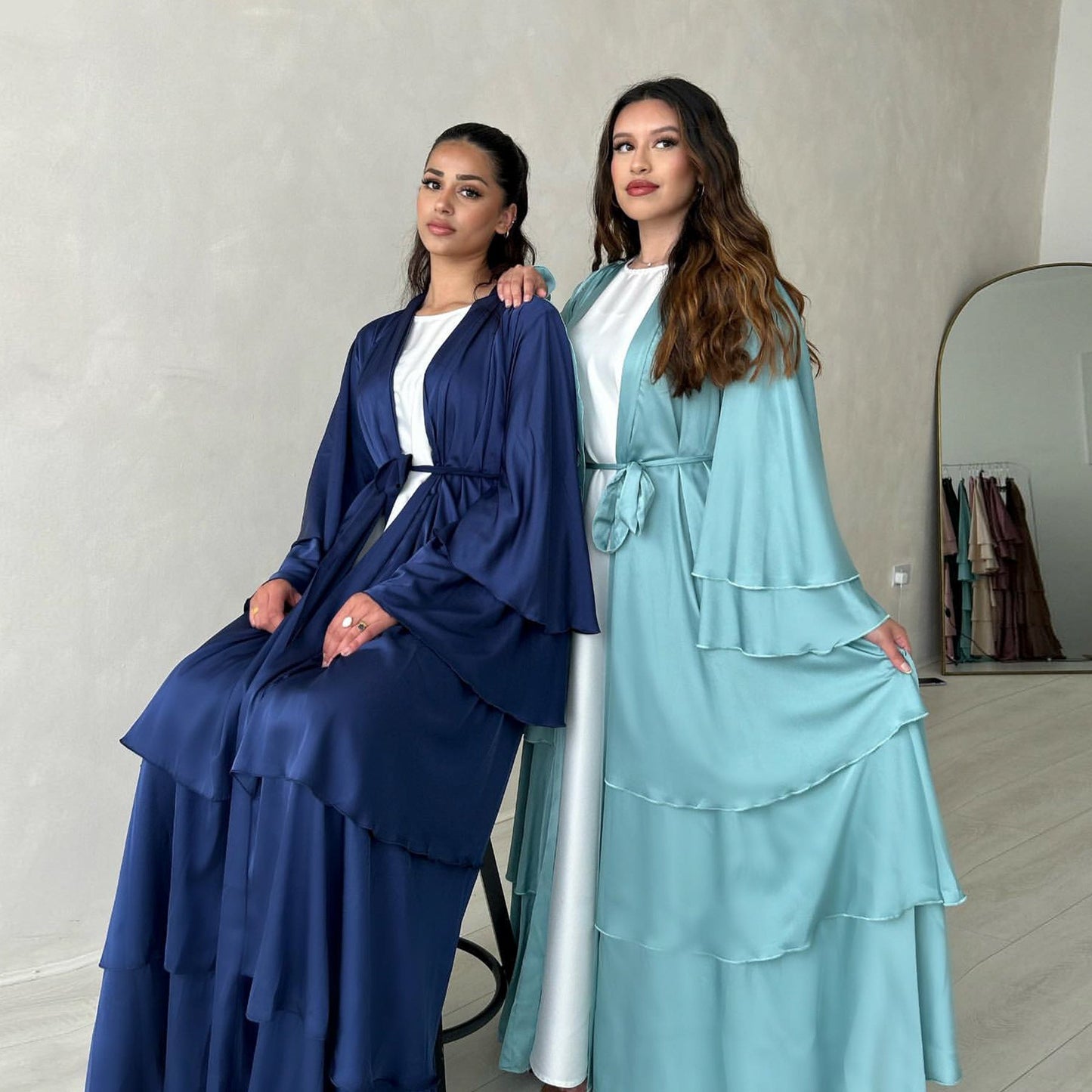 Women's Elegant Open Abaya Robe