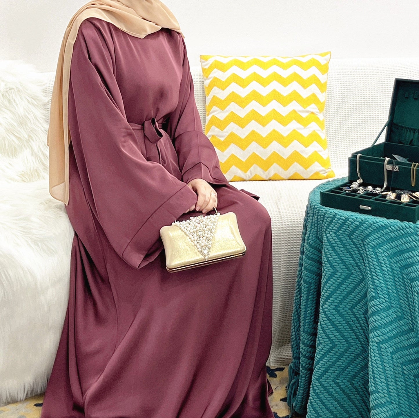 Women's Plain Crew Neck Abaya Dress