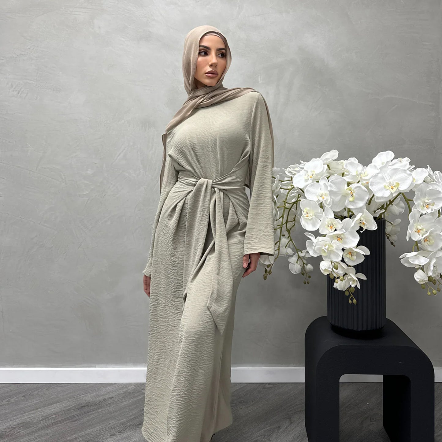 Women's Lace-up Modest Abaya Dress