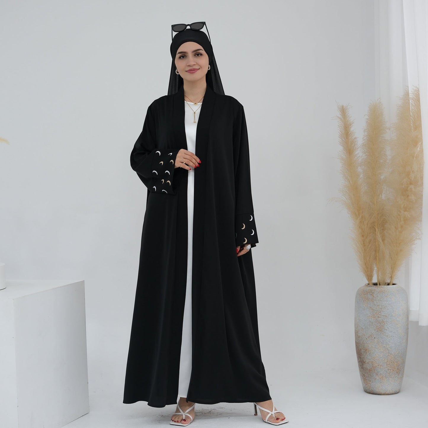 Plain Embroidered Elegant Robe