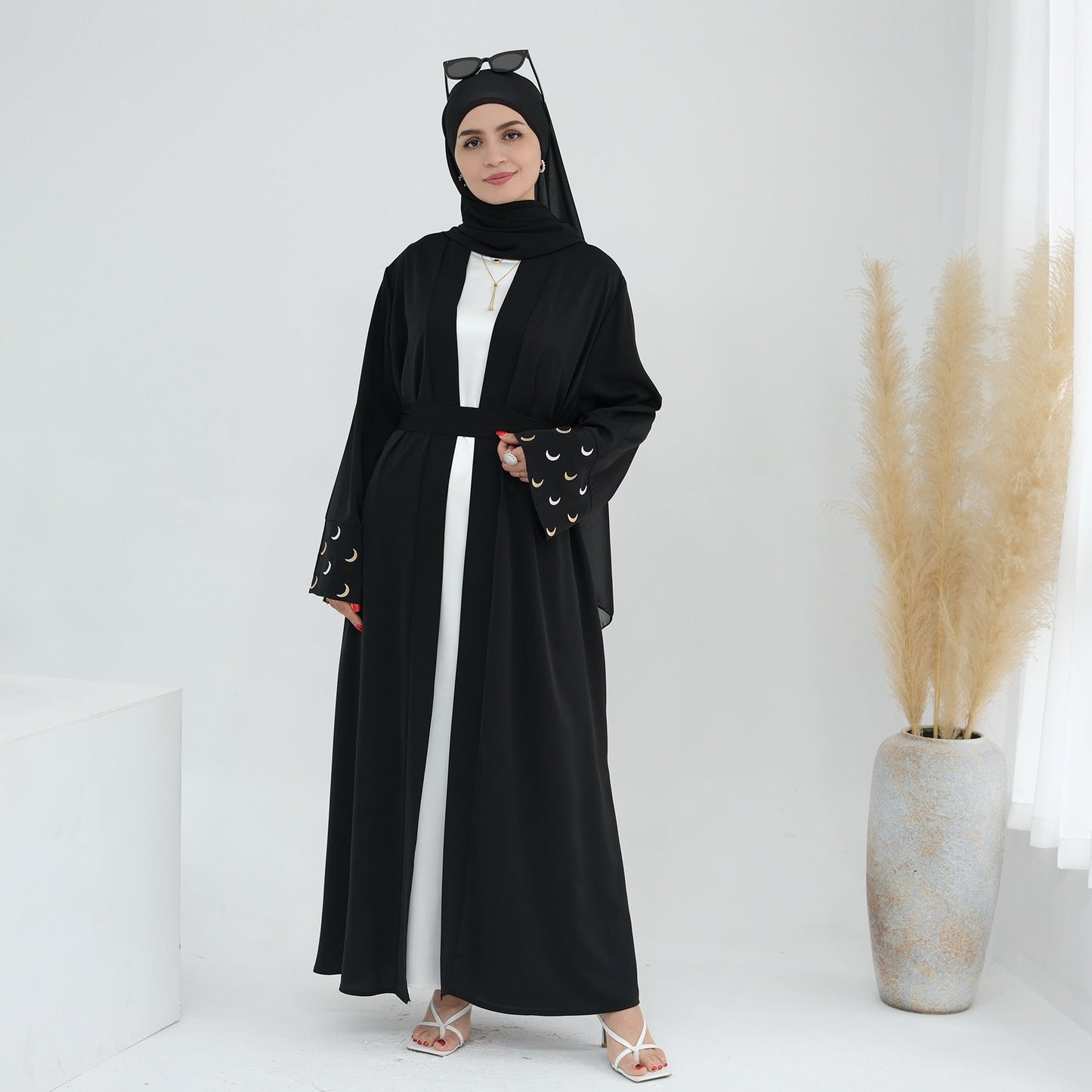 Plain Embroidered Elegant Robe